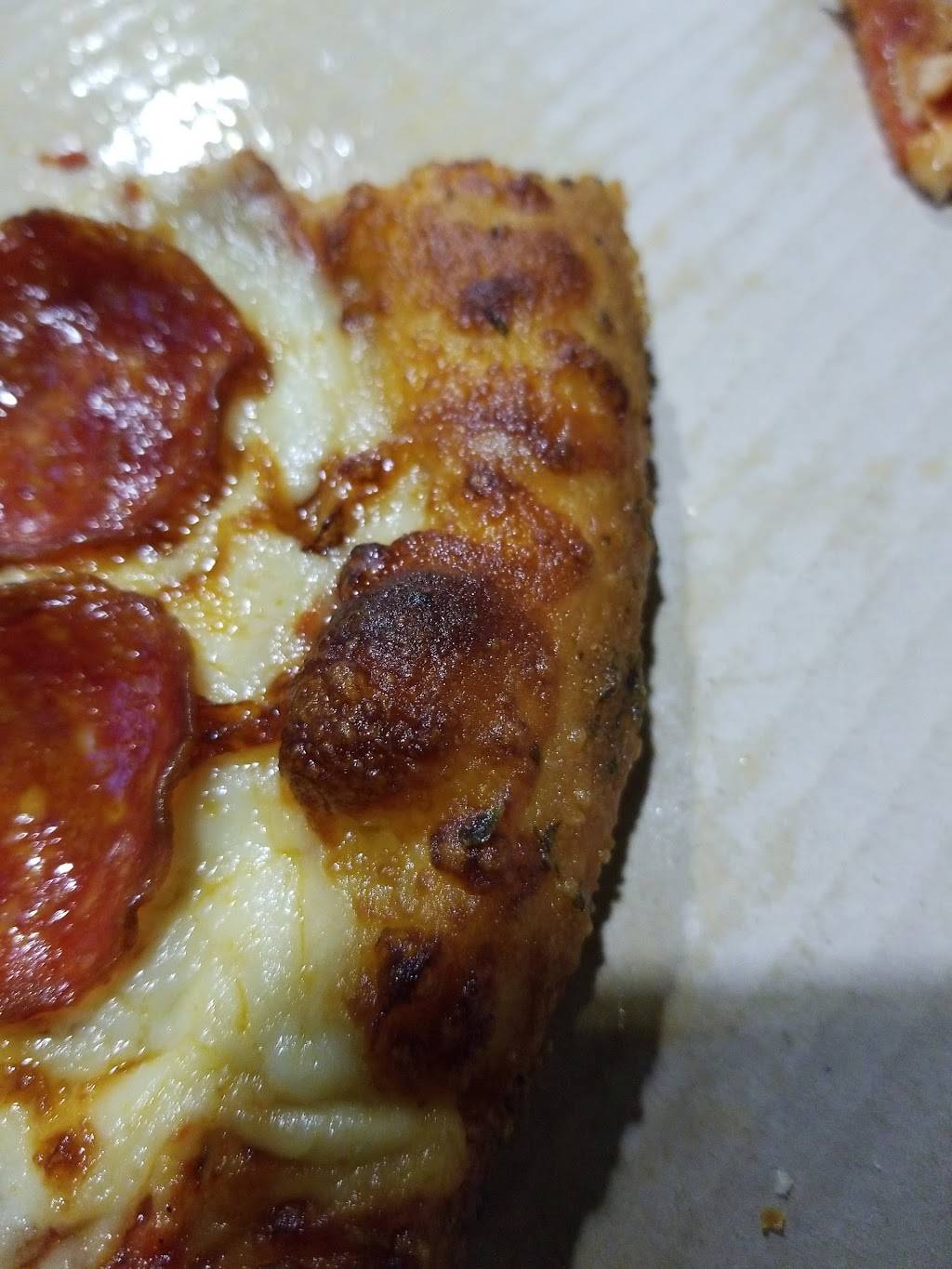 Pizza Hut | restaurant | 487 Bloomfield Ave, Newark, NJ 07107, USA | 9737324777 OR +1 973-732-4777