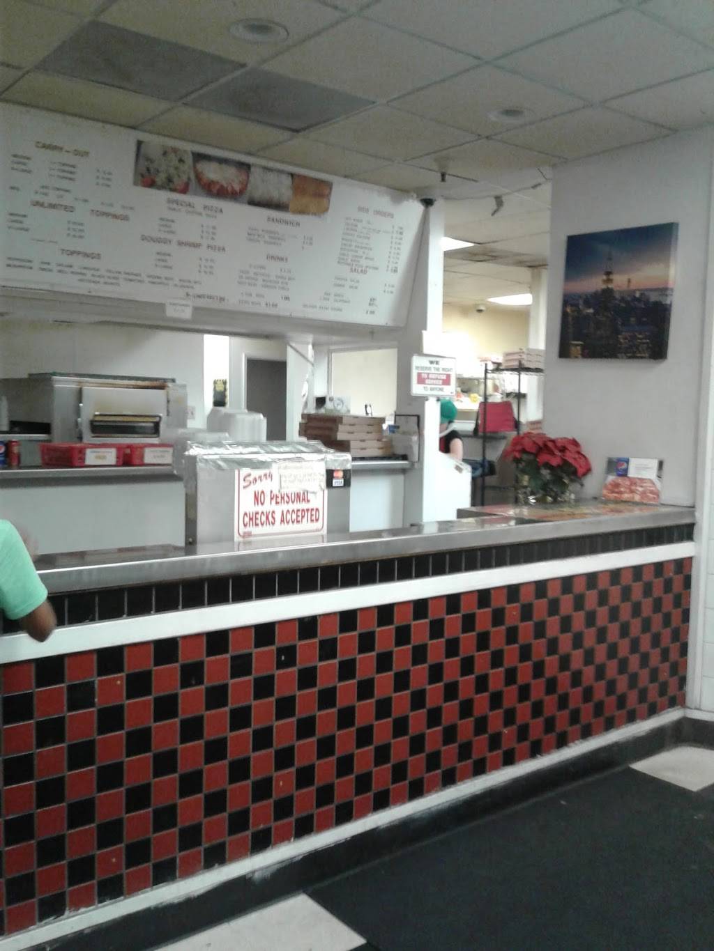 Douggy Fresh Pizza | restaurant | 1585 N Palm Ave, Fresno, CA 93728, USA | 5592373800 OR +1 559-237-3800