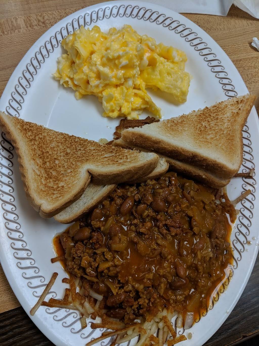 Waffle House | meal takeaway | 3871 SW College Rd, Ocala, FL 34474, USA | 3522378990 OR +1 352-237-8990