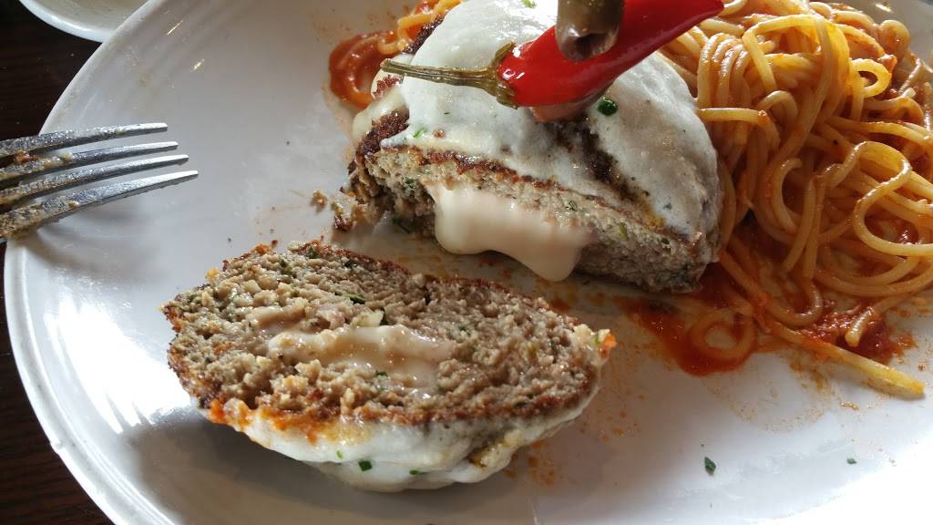 Carrabbas Italian Grill | restaurant | 4320 Tamiami Trail N, Naples, FL 34103, USA | 2396437727 OR +1 239-643-7727