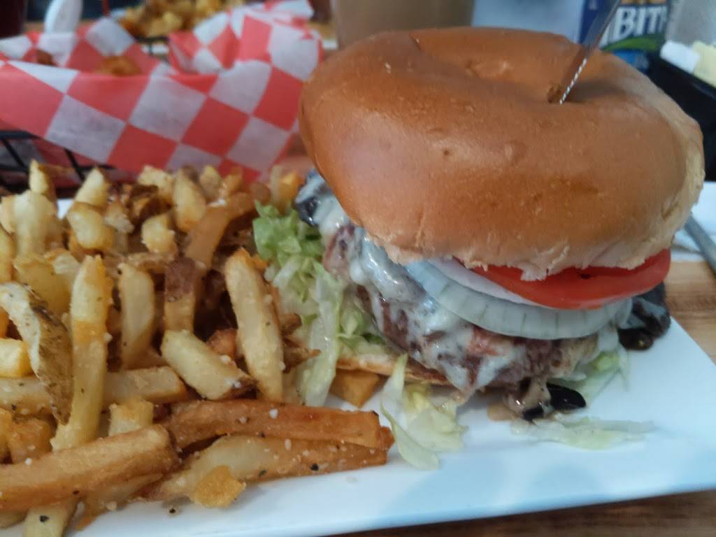 Dads Pub & Grub | restaurant | 1050 Brinton Rd, Pittsburgh, PA 15221, USA | 4127272437 OR +1 412-727-2437