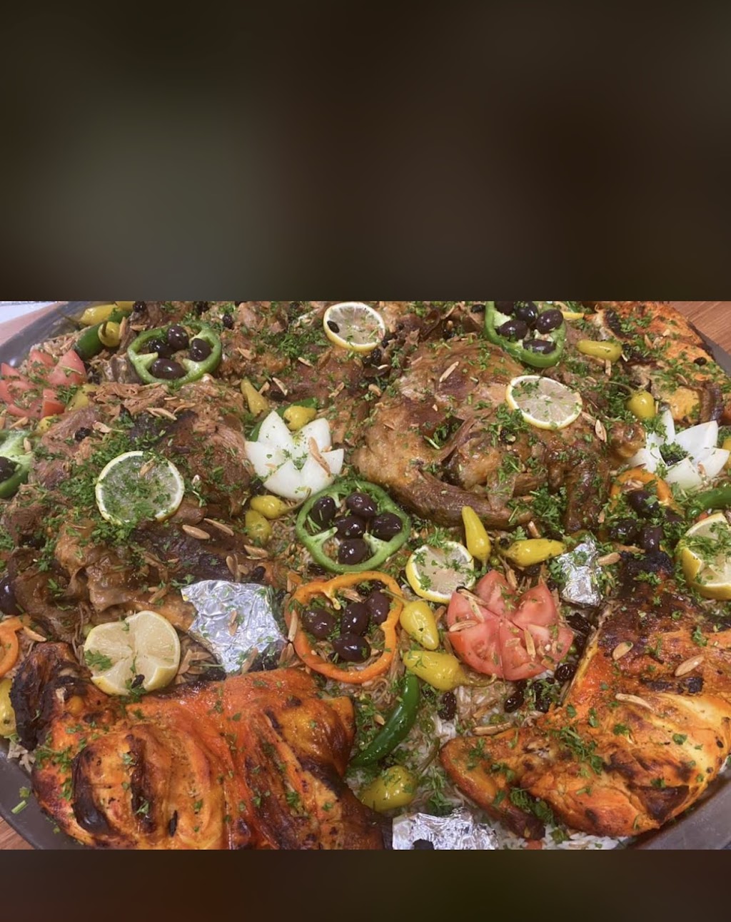 CROWN Restaurant | restaurant | 3411 W Northern Ave, Phoenix, AZ 85051, USA | 6023587809 OR +1 602-358-7809