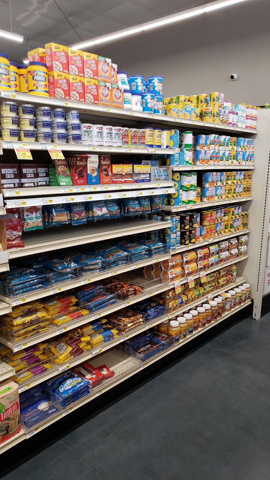 Grand Avenue Market | meal takeaway | 602 Grand Ave, Plains, KS 67869, USA | 6206771000 OR +1 620-677-1000