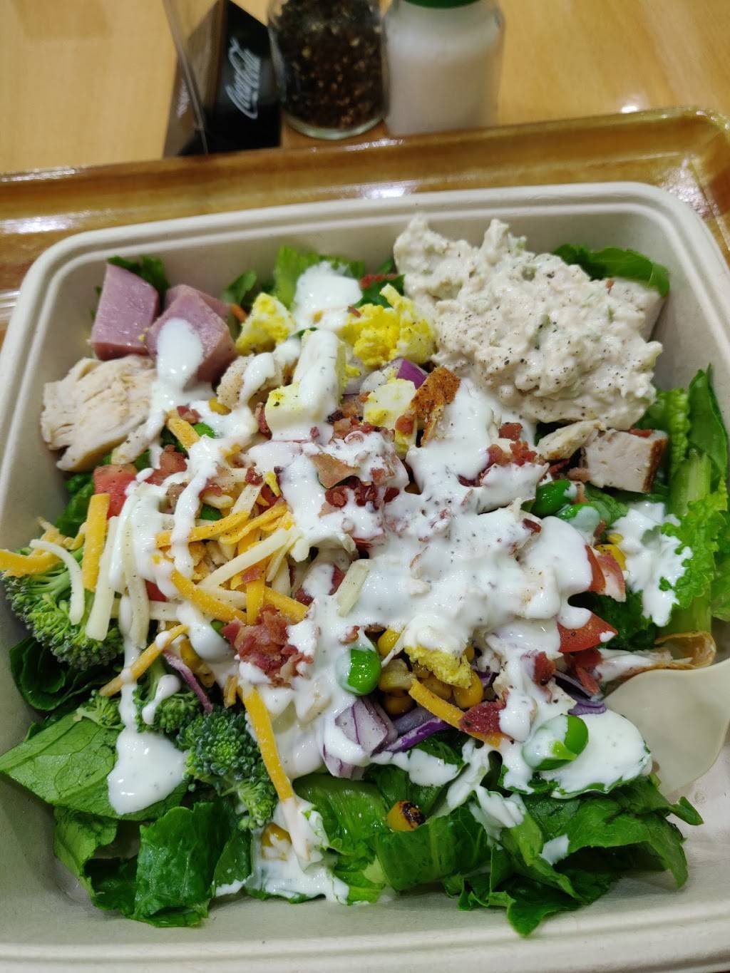 The Salad Station | restaurant | 615 S Range Ave, Denham Springs, LA 70726, USA | 2253801355 OR +1 225-380-1355