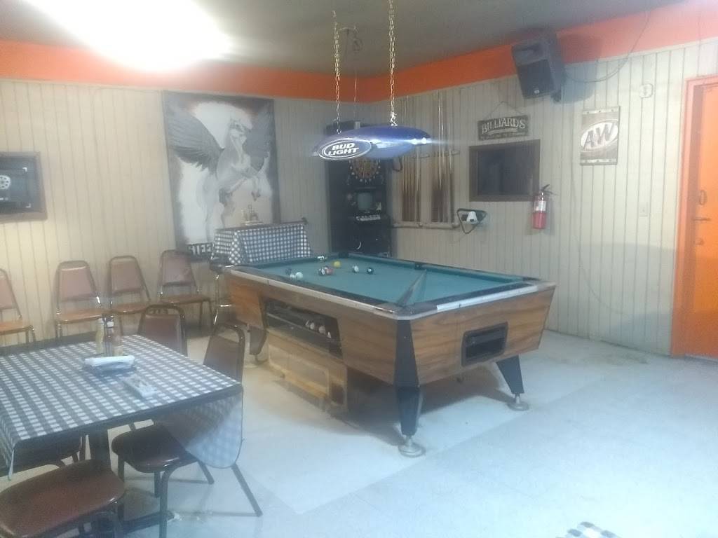 The Nashville SmokeHouse | restaurant | 2700 Tucker Rd, Nashville, TN 37218, USA | 6158669036 OR +1 615-866-9036