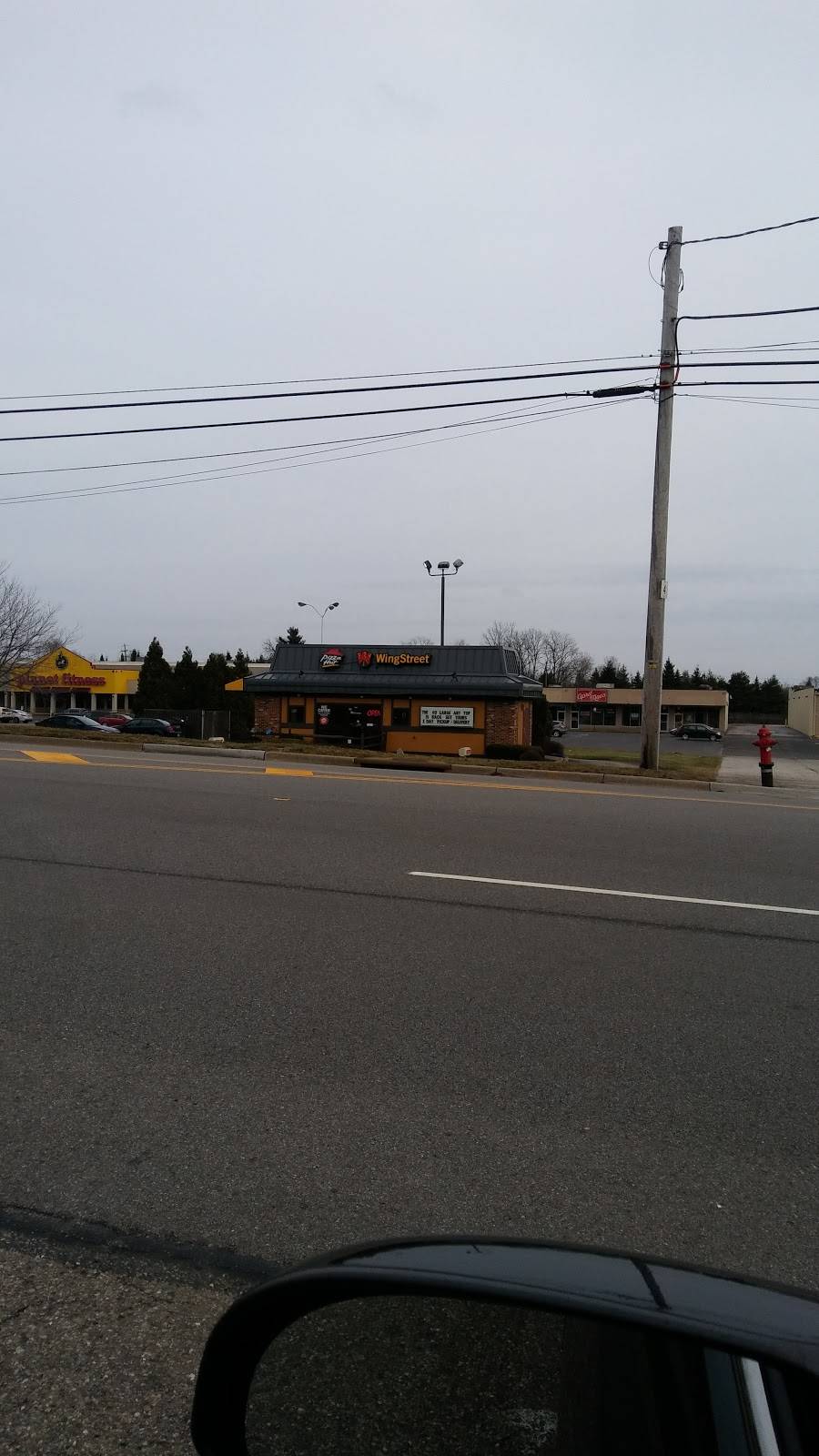 Pizza Hut | restaurant | 535 South Ave, Tallmadge, OH 44278, USA | 3306303800 OR +1 330-630-3800