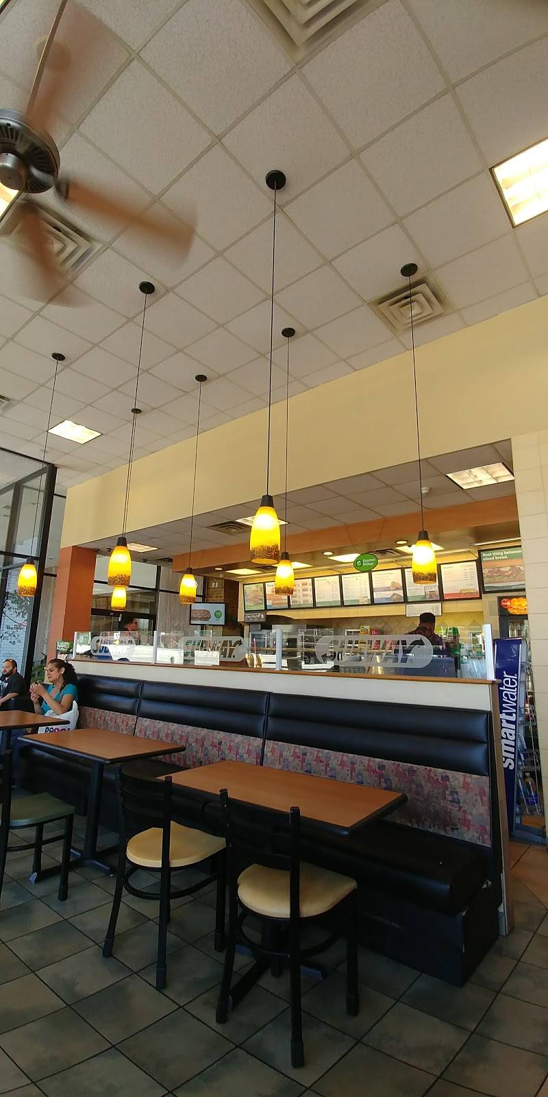 Subway | restaurant | 5300 W Century Blvd, Los Angeles, CA 90045, USA | 3106702797 OR +1 310-670-2797