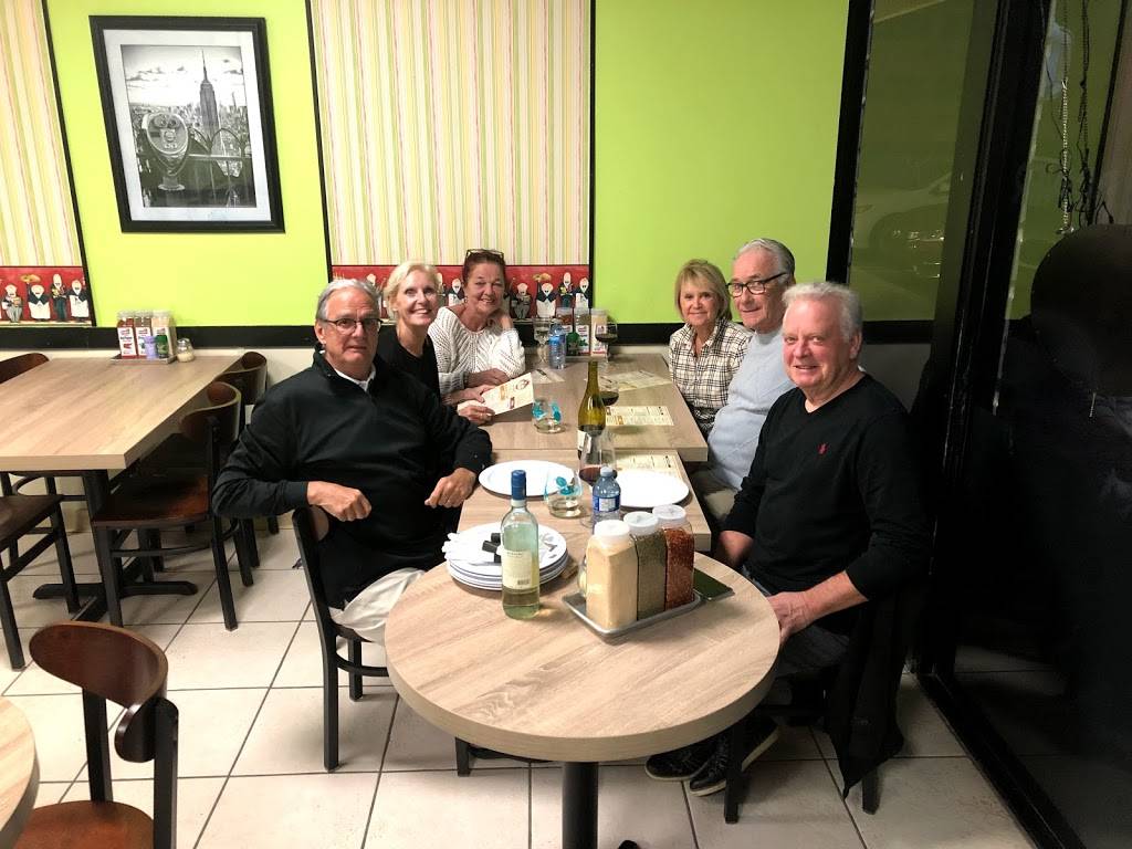 Pavoli Pizza | restaurant | 1677 Forum Pl, West Palm Beach, FL 33401, USA | 5614715044 OR +1 561-471-5044