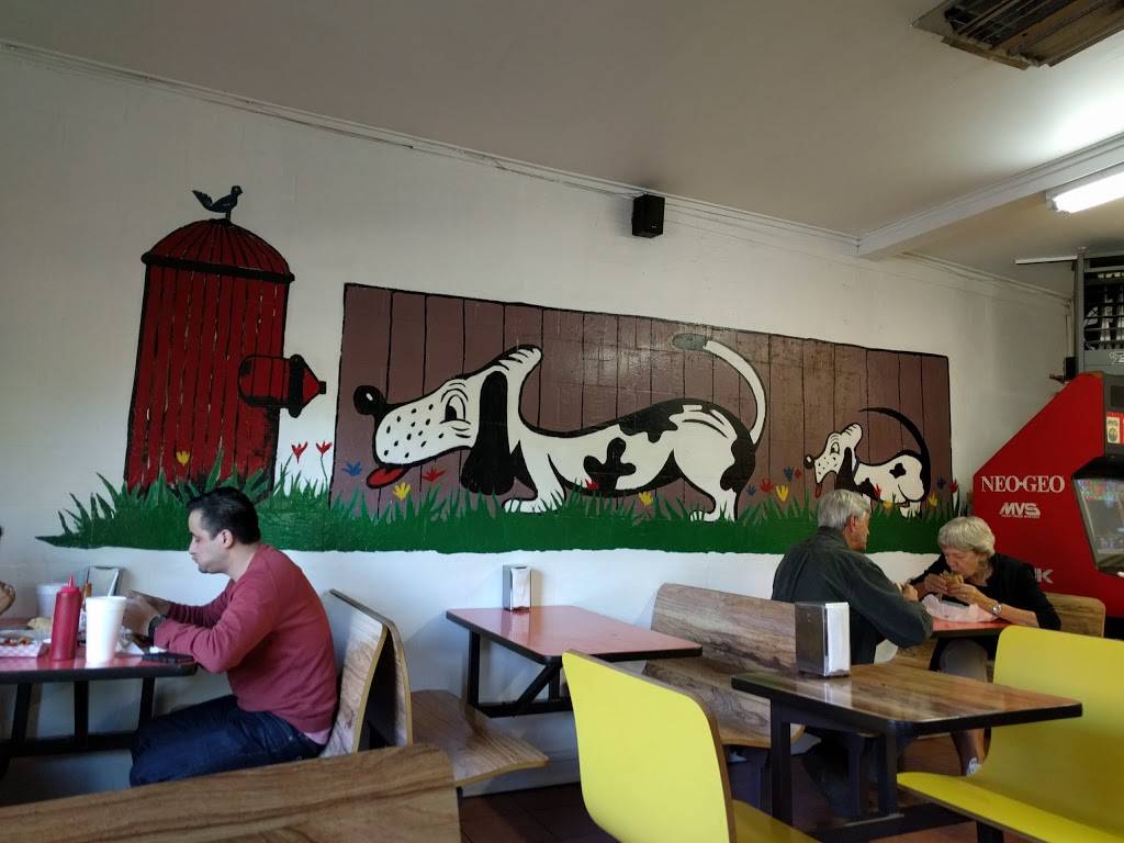 Happy Dog | restaurant | 18962 Sonoma Hwy, Sonoma, CA 95476, USA | 7079356211 OR +1 707-935-6211