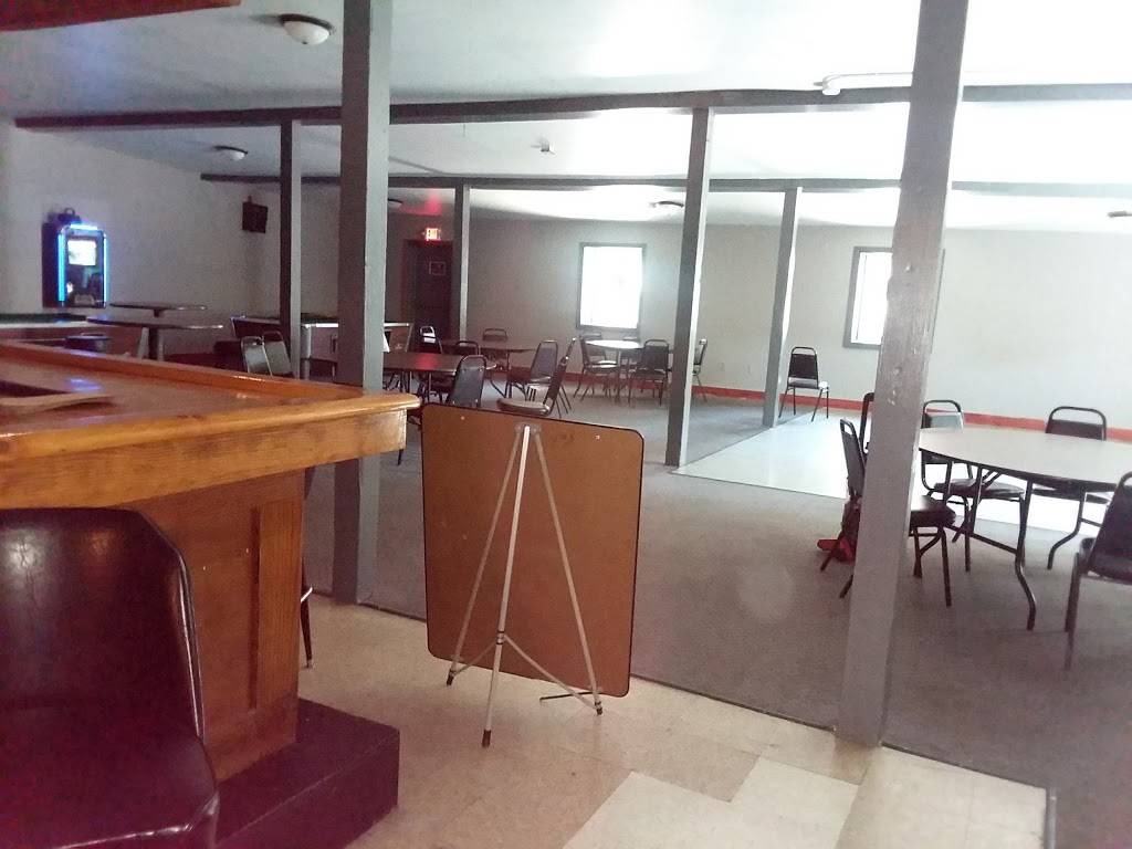 Dueling Leos | restaurant | 504 S Adams St, Burlington, IA 52601, USA | 3192089144 OR +1 319-208-9144