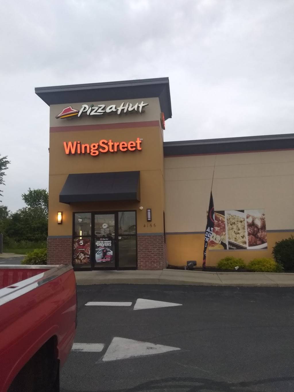 Pizza Hut | meal takeaway | 4166 Boardman-Canfield Rd, Canfield, OH 44406, USA | 3307029999 OR +1 330-702-9999