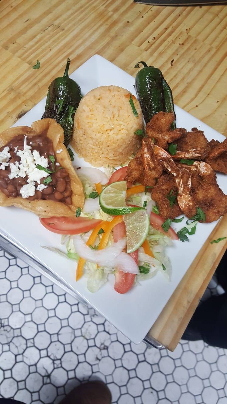 Tío Beto Restaurant | restaurant | 418 North St, Middletown, NY 10940, USA | 8457754411 OR +1 845-775-4411