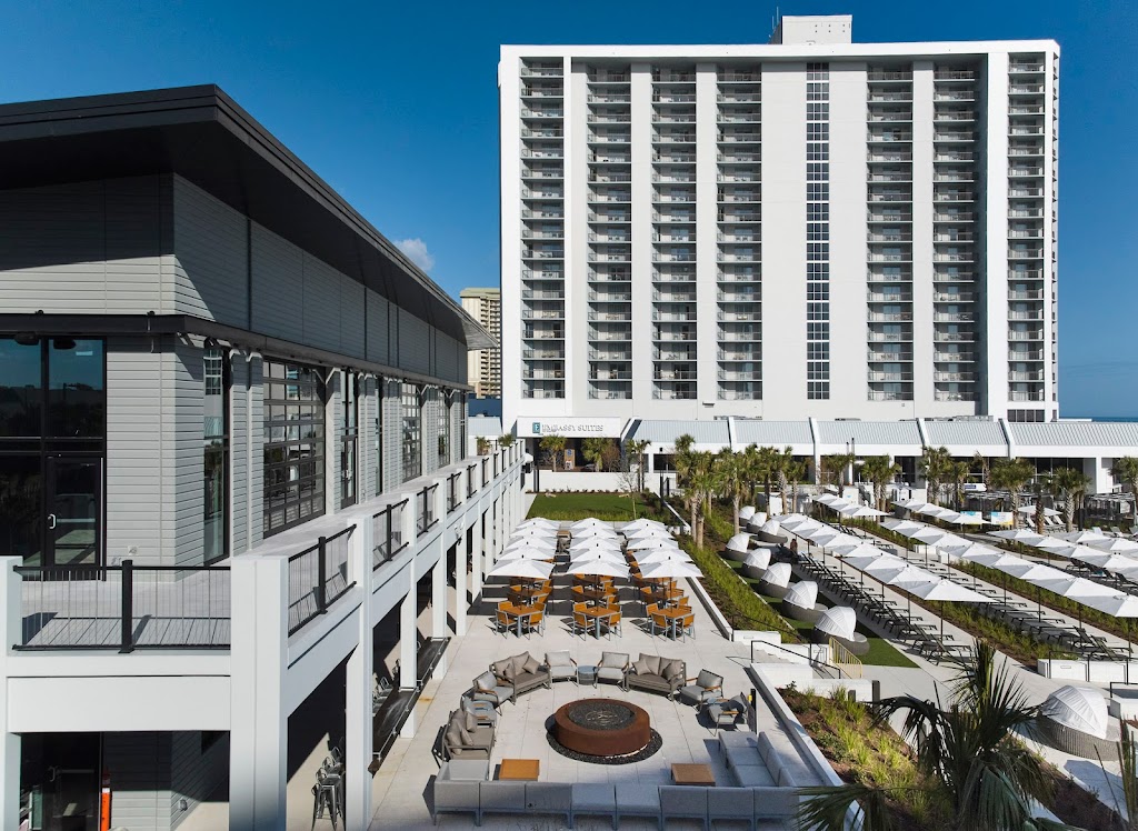 Black Drum Brewing | restaurant | 9800 Queensway Blvd, Myrtle Beach, SC 29572, USA | 8432828080 OR +1 843-282-8080