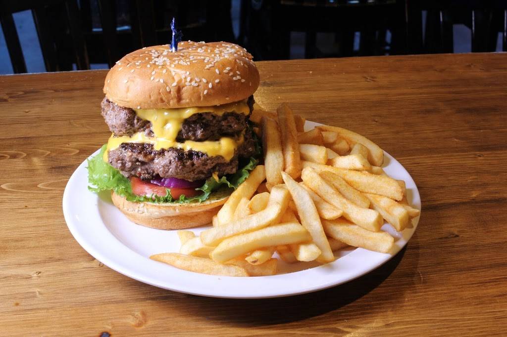 242 Pub & Grill | restaurant | 8540 TX-242, Conroe, TX 77385, USA | 9362714400 OR +1 936-271-4400