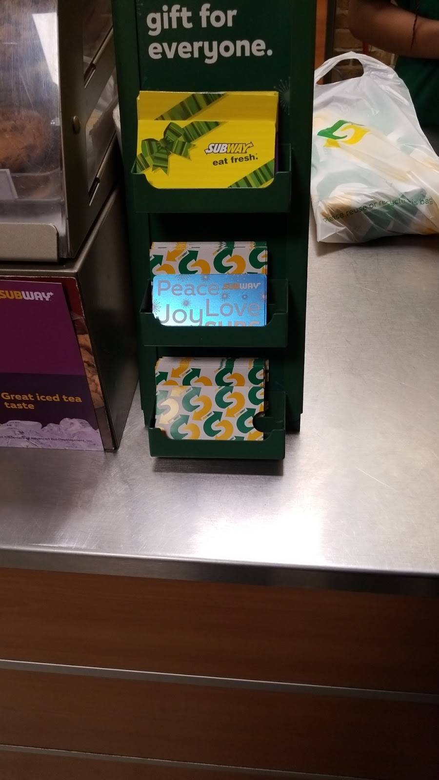 Subway | restaurant | 2808 Yadkin Rd, Chesapeake, VA 23323, USA | 7575588833 OR +1 757-558-8833
