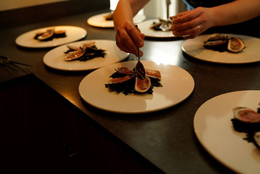 Fusion Confusion | restaurant | 971 Wakefield Dr, Houston, TX 77018, USA | 8328702738 OR +1 832-870-2738