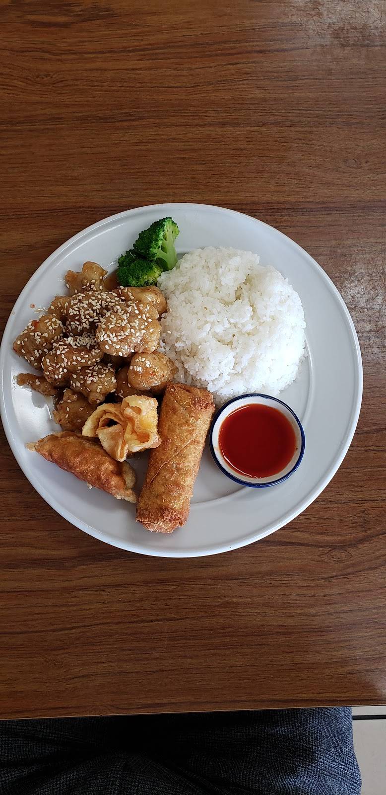 Panda Noodles | restaurant | 3483 W 10th St a, Greeley, CO 80634, USA | 9708179666 OR +1 970-817-9666