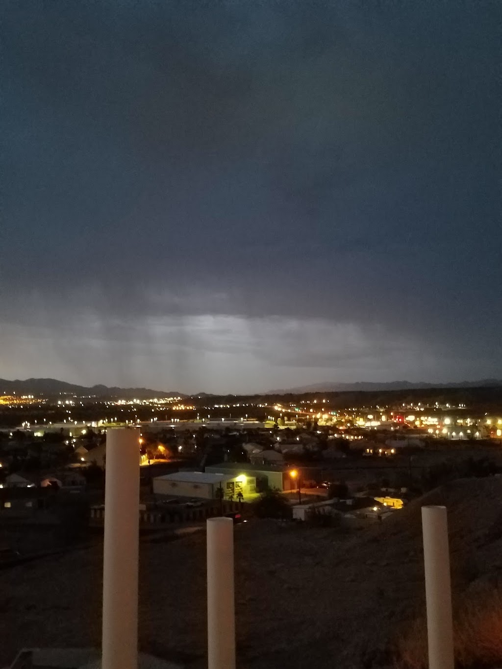 Cocktails | restaurant | 3935 AZ-95, Bullhead City, AZ 86442, USA | 9287584955 OR +1 928-758-4955