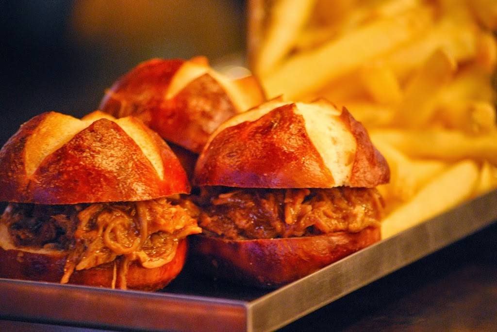 The Chatter Box of Long Grove | restaurant | 330 Old McHenry Rd, Long Grove, IL 60047, USA | 8476022169 OR +1 847-602-2169