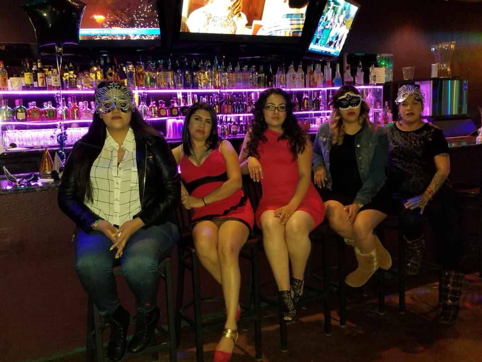 Club Dubai | restaurant | 2915 W Mississippi Ave, Denver, CO 80219, USA | 7203528184 OR +1 720-352-8184