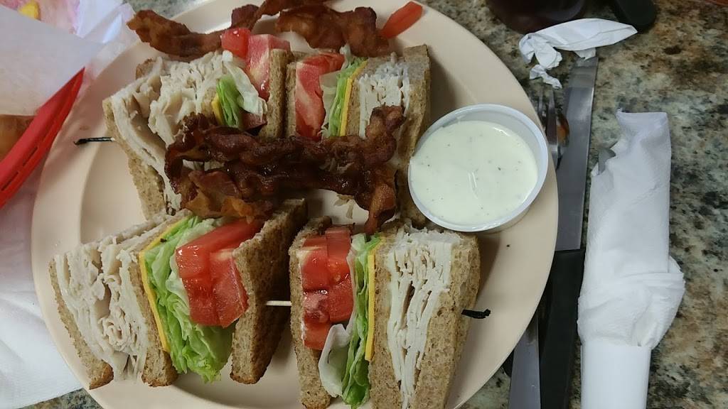 Woodsbys Countryside Cafe | cafe | 4515 S Orange Blossom Trail, Kissimmee, FL 34746, USA | 4079322252 OR +1 407-932-2252