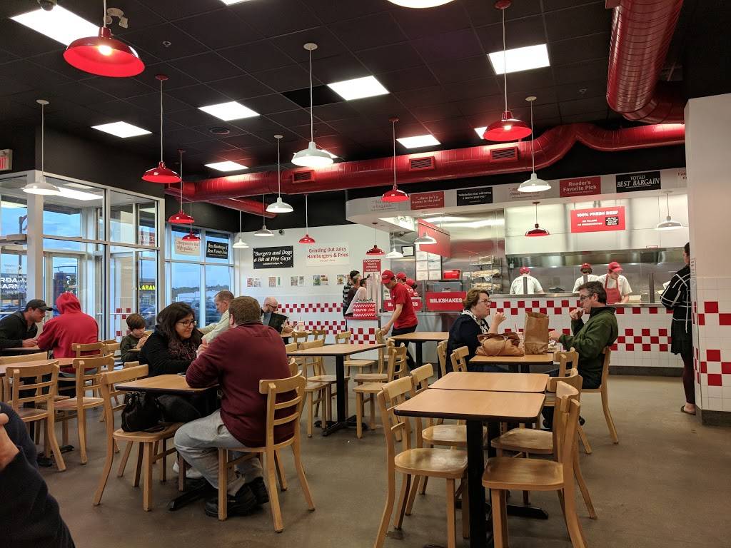 Five Guys | meal takeaway | C2, 5517 Hazeldean Rd #6, Stittsville, ON K2S 0P5, Canada | 6138361800 OR +1 613-836-1800