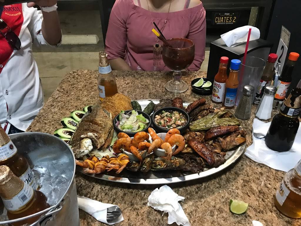 Mariscos el picudo | restaurant | 1349 E Tulare Ave, Tulare, CA 93274, USA | 5598855854 OR +1 559-885-5854