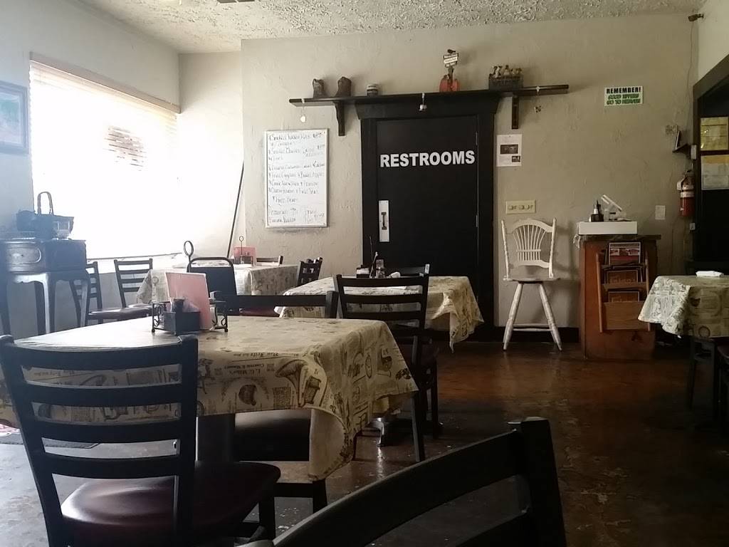 Fat Larrys | restaurant | 7537 US-70, Bartlett, TN 38133, USA | 9013861900 OR +1 901-386-1900