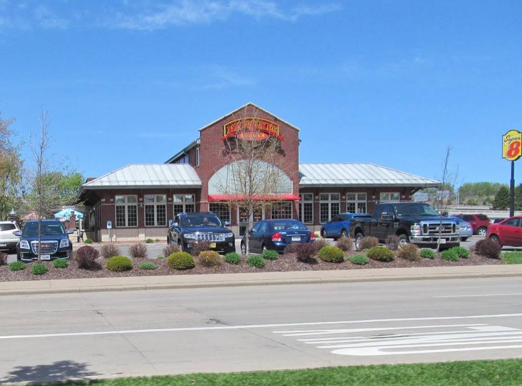 Milwaukee Burger Company | restaurant | 2200 Stewart Ave, Wausau, WI 54401, USA | 7152989371 OR +1 715-298-9371