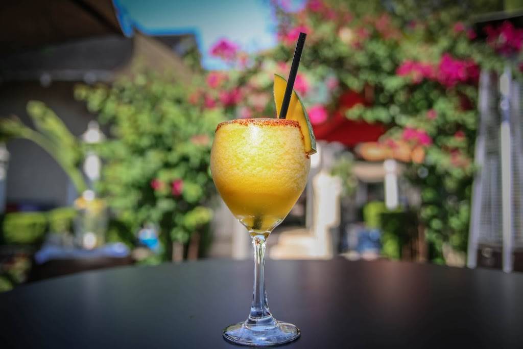 El Jardin | restaurant | 409 E Olive Ave, Turlock, CA 95380, USA | 2096320932 OR +1 209-632-0932