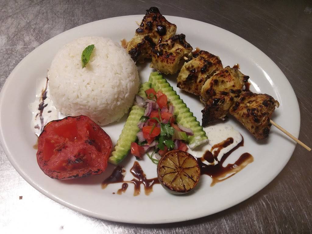 Maza Grill | restaurant | 21000 108th Ave SE, Kent, WA 98031, USA | 2532772566 OR +1 253-277-2566