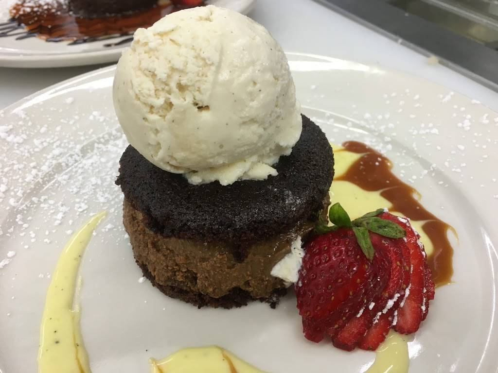 The Bull & Thistle Pub | restaurant | 102 S Main St, Gainesboro, TN 38562, USA | 9312687170 OR +1 931-268-7170