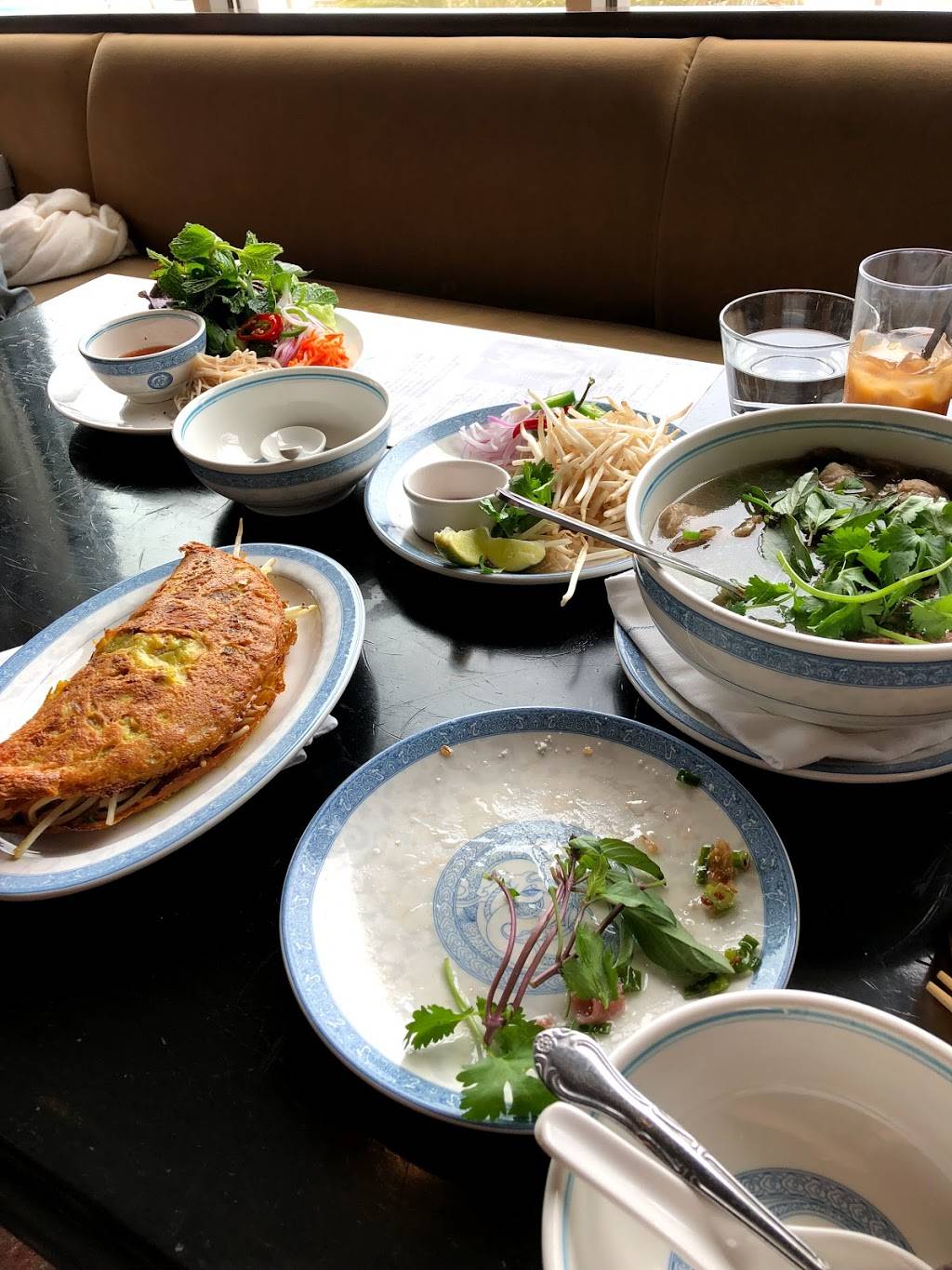 LSXO | restaurant | 21022-21148 Pacific Coast Hwy, Huntington Beach, CA 92648, USA | 7143740083 OR +1 714-374-0083