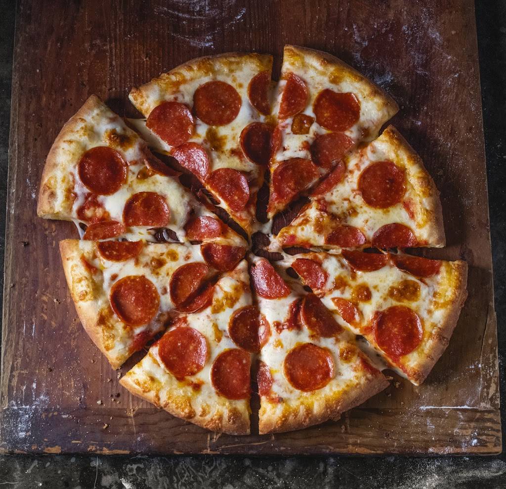 Jets Pizza | meal delivery | 10855 N Tatum Blvd, Phoenix, AZ 85028, USA | 4809989889 OR +1 480-998-9889