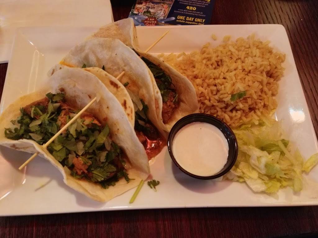 Tap House Grill | restaurant | 1090 S Milwaukee Ave, Wheeling, IL 60090, USA | 8472151210 OR +1 847-215-1210