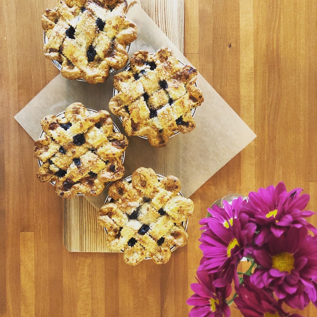 Salmon Creek Cafe | cafe | 11620 Ambaum Blvd SW, Burien, WA 98146, USA | 2062444303 OR +1 206-244-4303