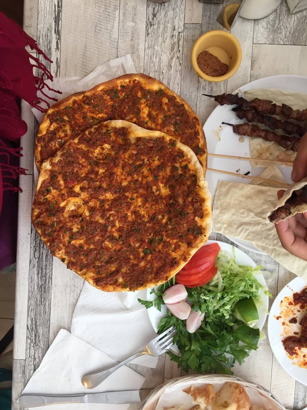 Yakamoz | restaurant | 1831, 1095 Main St, Paterson, NJ 07503, USA | 9732470072 OR +1 973-247-0072