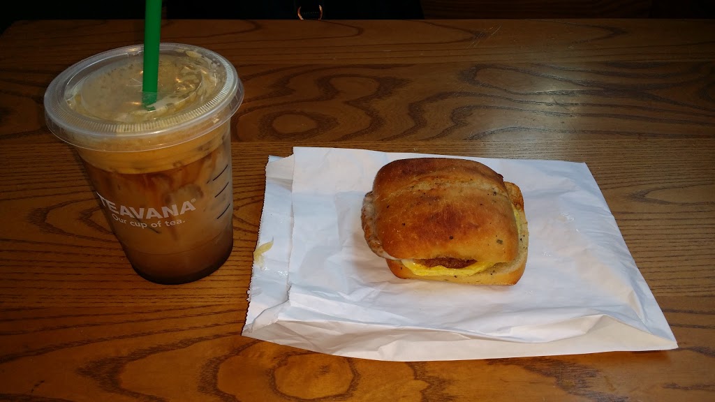 Starbucks | cafe | 901 N Nelson St #120, Arlington, VA 22203, USA | 7035276206 OR +1 703-527-6206