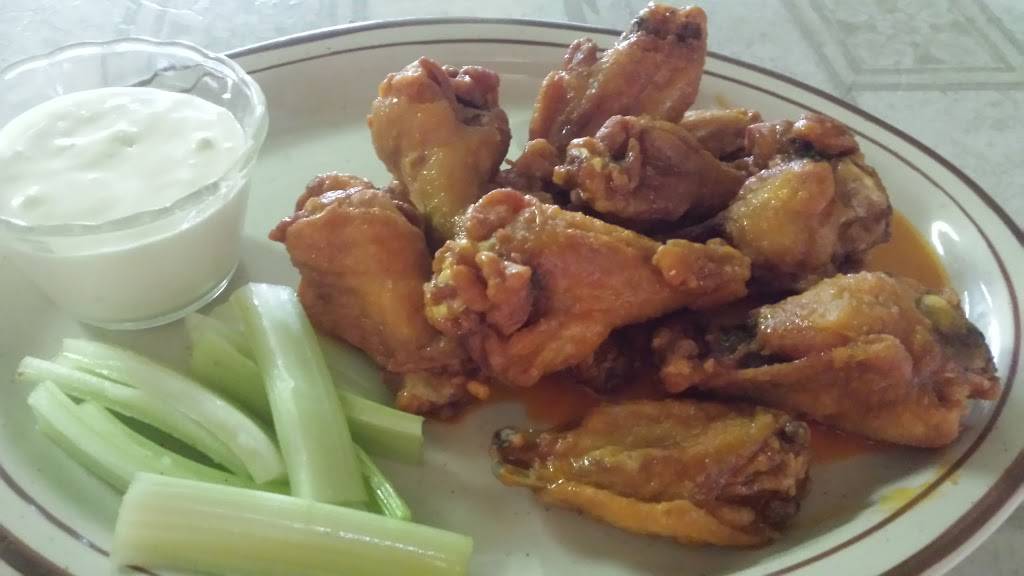 Slims | restaurant | 129 Main St, Boonville, NY 13309, USA | 3159425376 OR +1 315-942-5376