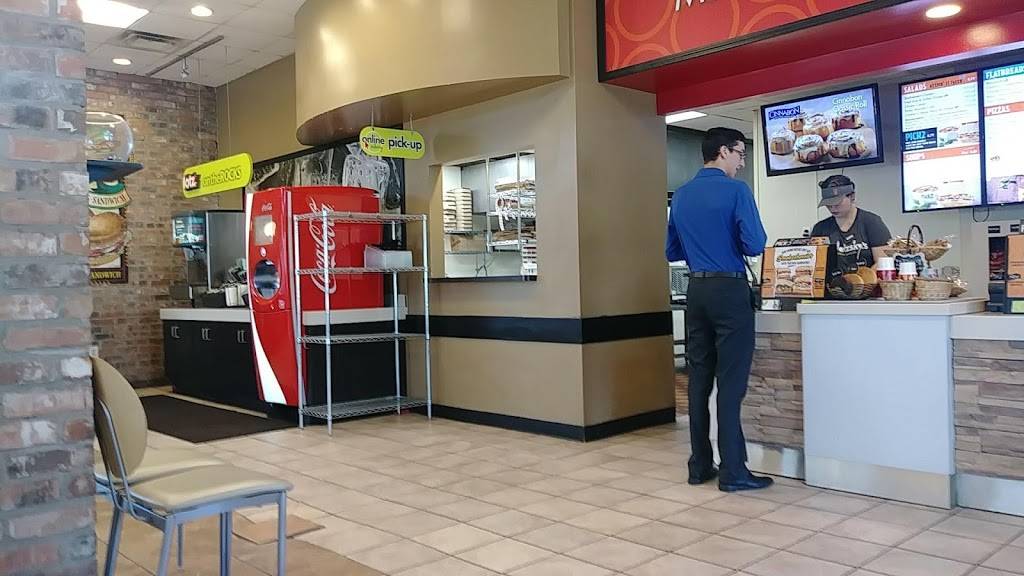 Schlotzskys | bakery | 2343 E 71st St, Tulsa, OK 74136, USA | 9184964663 OR +1 918-496-4663