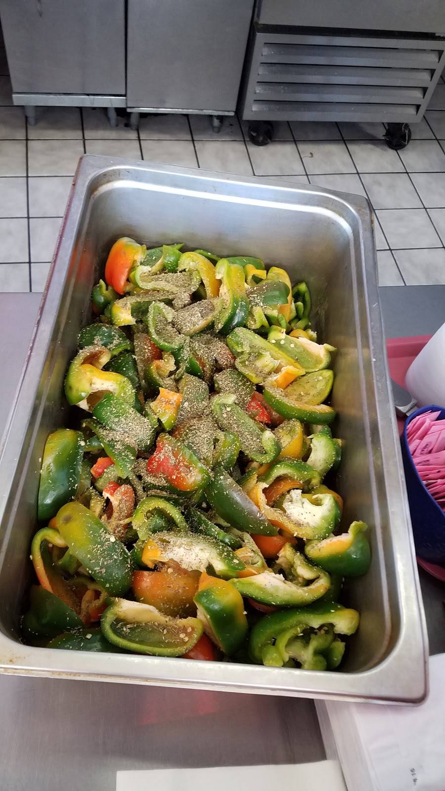 Frankies Fast Food | restaurant | 720 E Rand Rd, Mt Prospect, IL 60056, USA | 8475909545 OR +1 847-590-9545