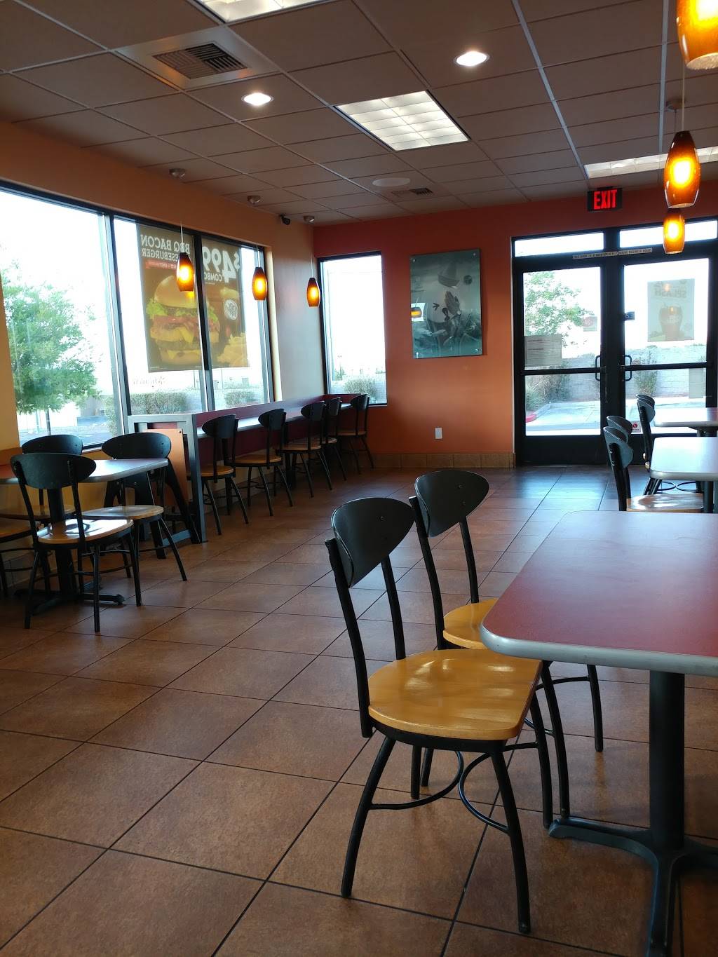 Jack in the Box | restaurant | 290 S Boulder Hwy, Henderson, NV 89015, USA | 7025587477 OR +1 702-558-7477