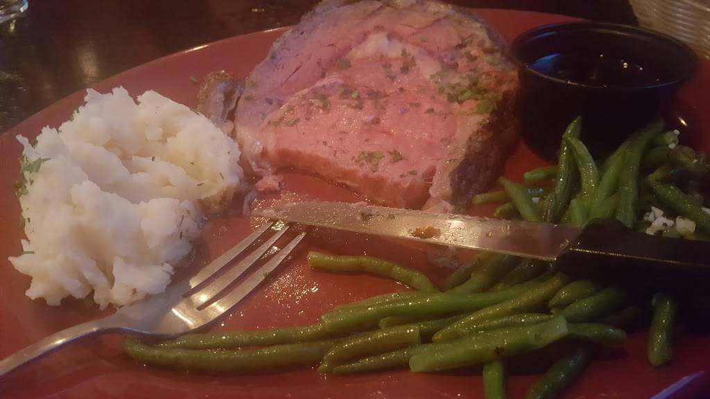 The Borough Pub | restaurant | 1800 Farragut Ave, Bristol, PA 19007, USA | 2157889955 OR +1 215-788-9955