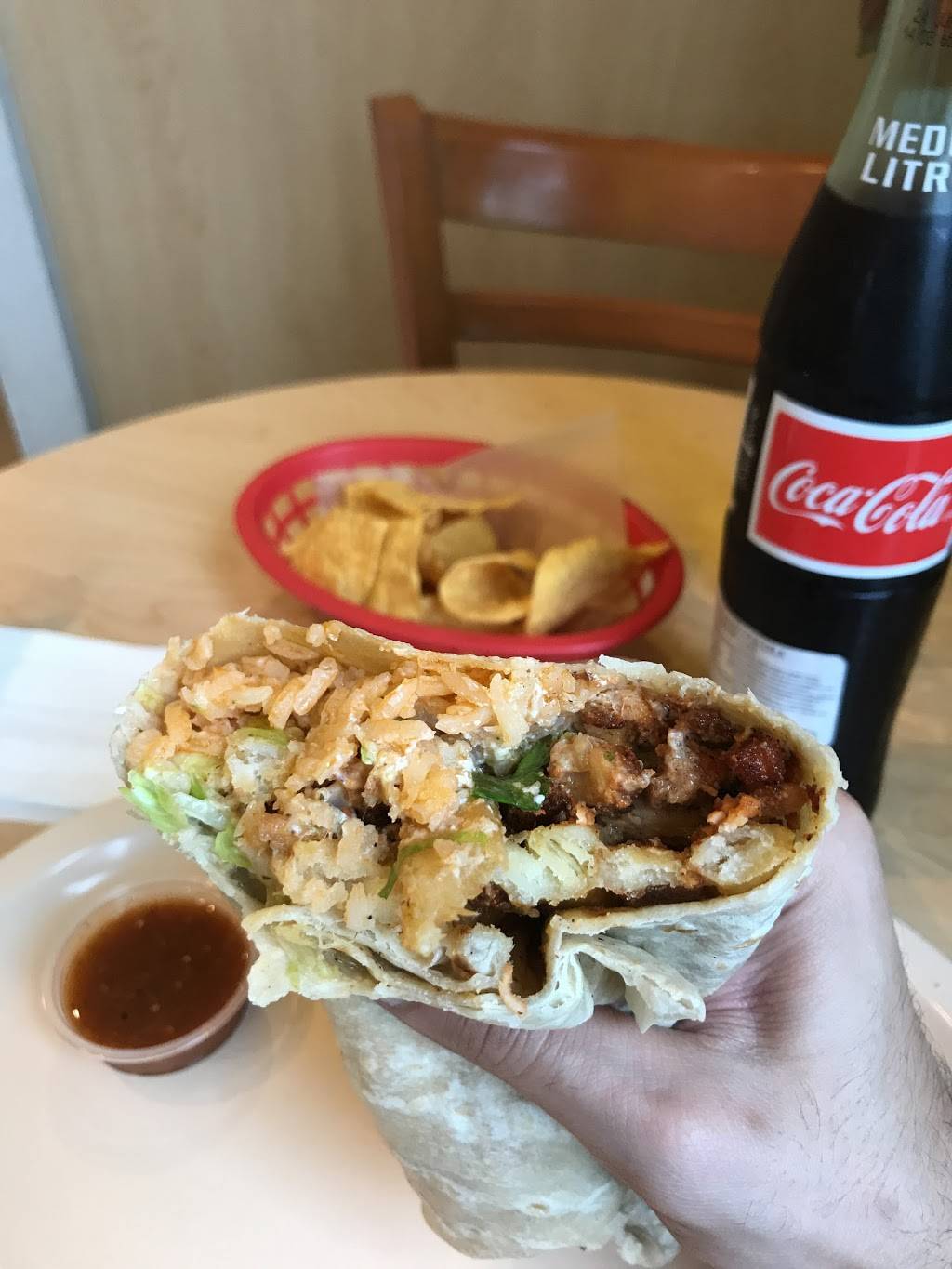 Chicos Taqueria | restaurant | 645 W 5th St suite 110, Chico, CA 95928, USA | 5305923982 OR +1 530-592-3982