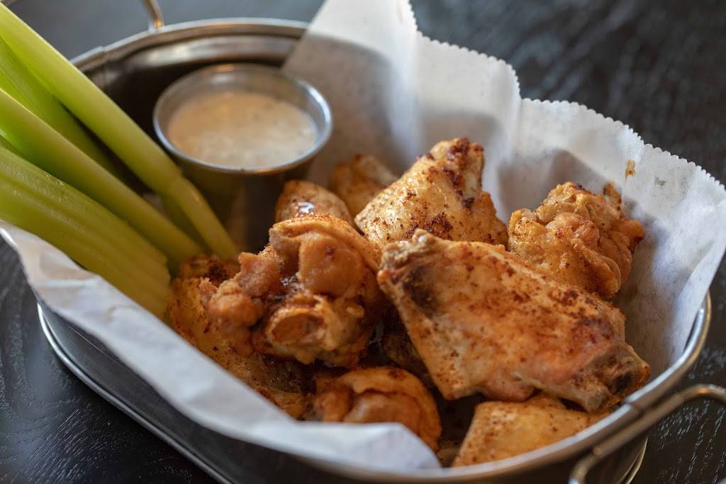 Tap Society | restaurant | 4555 Grand Ave S, Minneapolis, MN 55419, USA | 6123547045 OR +1 612-354-7045