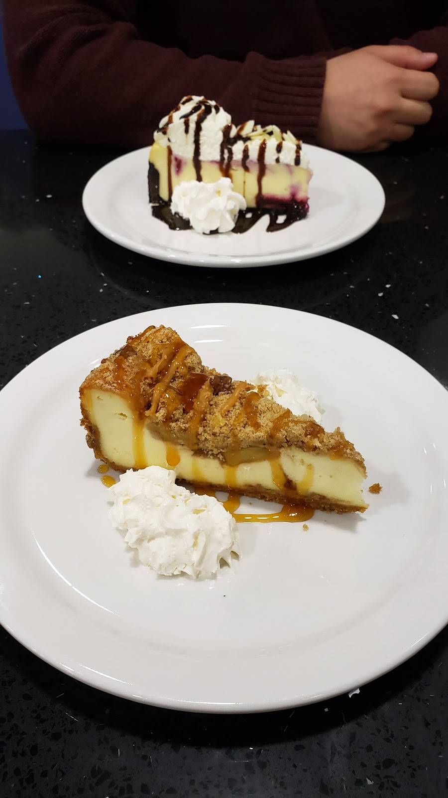 Halibut House Fish & Chips | restaurant | 50 Dundurn St S, Hamilton, ON L8P 4W3, Canada | 9055254777 OR +1 905-525-4777