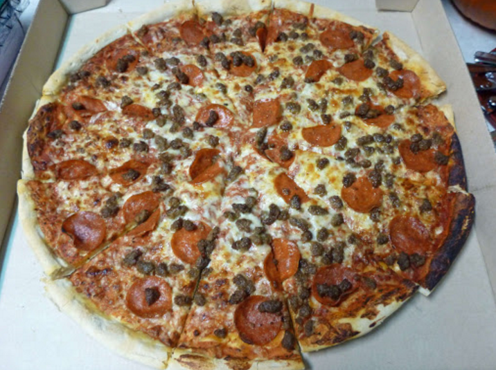 Jims Razorback Pizza | restaurant | 2620 West Martin Luther King Junior Boulevard, Fayetteville, AR 72701, USA | 4794432265 OR +1 479-443-2265