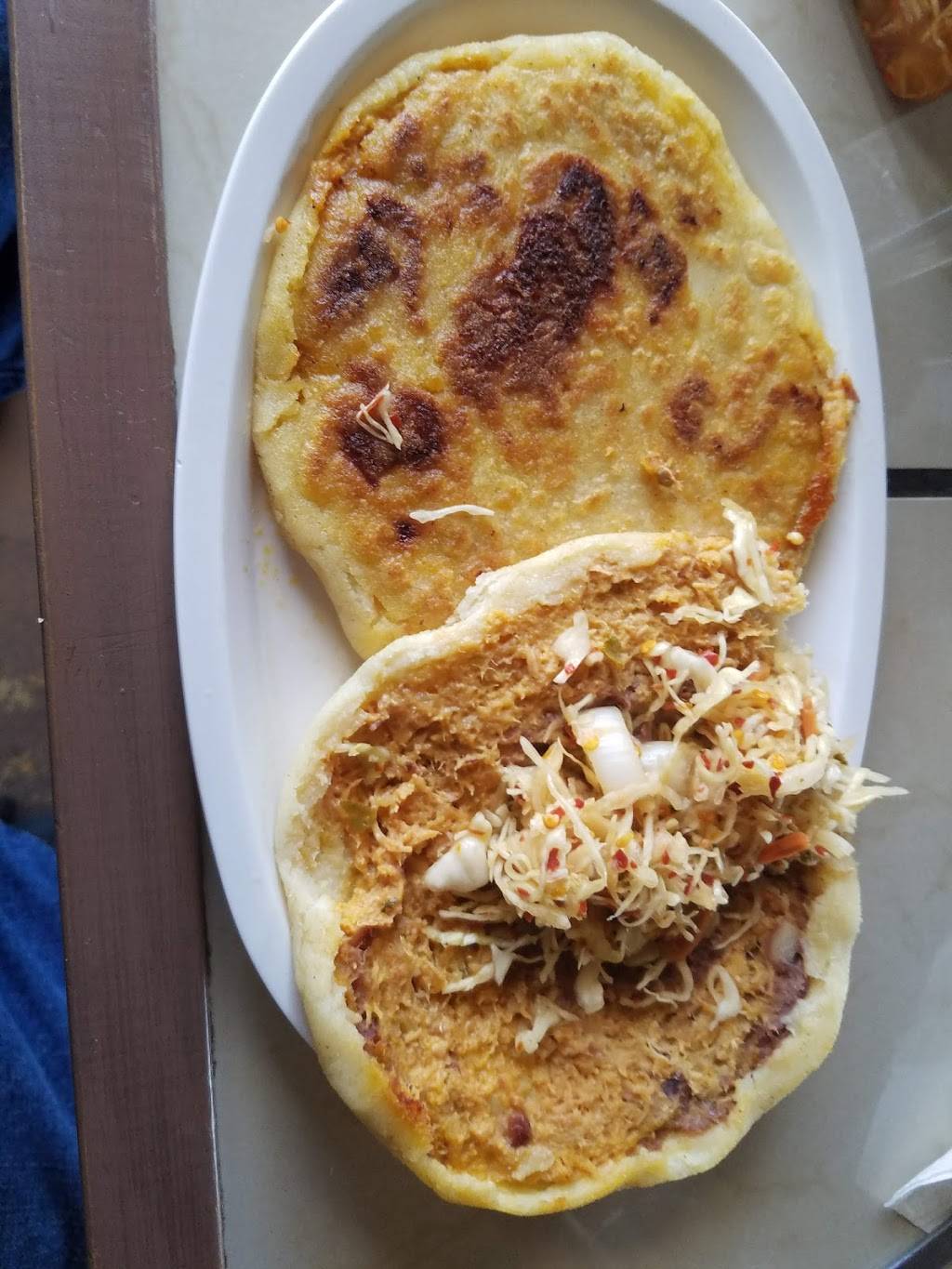 El Majahual Authentic Salvadorean Food | restaurant | 3301 SW 29th St, Oklahoma City, OK 73119, USA | 4056022661 OR +1 405-602-2661