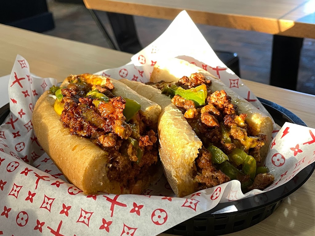 BE-EZ | restaurant | 15 Union St, Lawrence, MA 01840, USA | 9782588164 OR +1 978-258-8164