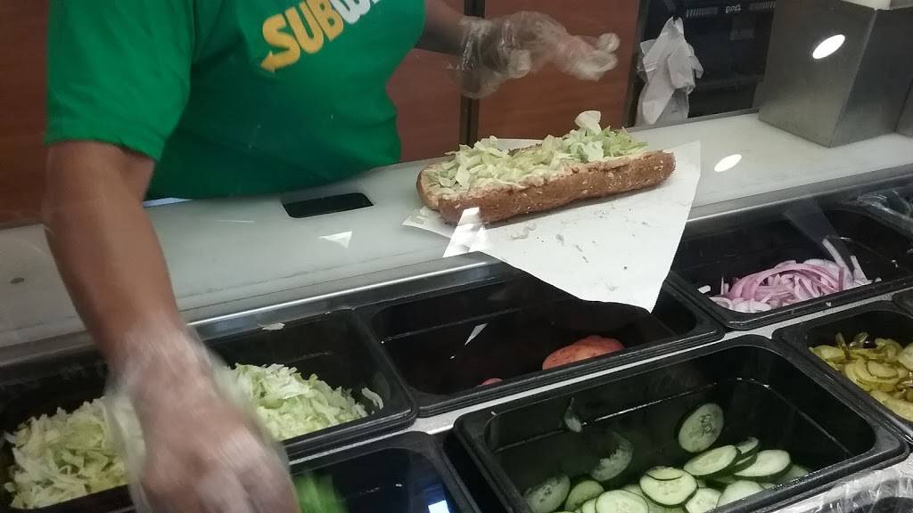 Subway Restaurants | restaurant | 4919 N Eagle Rock Blvd, Los Angeles, CA 90041, USA | 3232547563 OR +1 323-254-7563